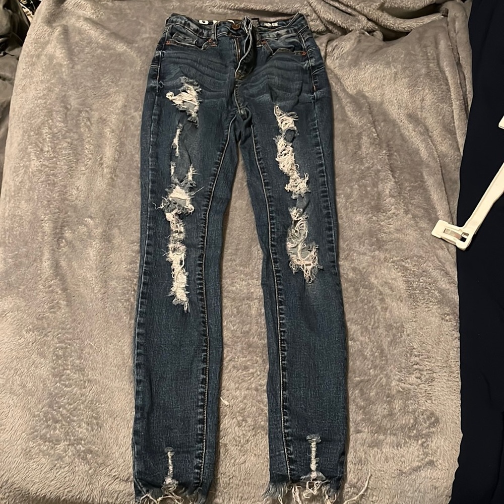 S.O.N.G curvy high rise jeans skinny ankle , ripped front , size 00 (23)